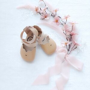 Little Love Bug “Sophia” Baby Sandals | Size 5 | Mary Jane | Barefoot Sole Shoes
